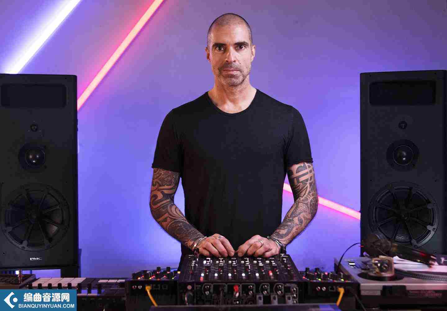 制作DJ教程 – Aulart My DJ Techniques and Vision of Techno with Chris Liebing TUTORiAL-DECiBEL